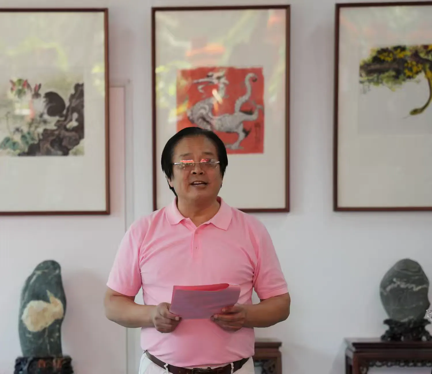 简篇-“十方草堂”开园暨“缘起丹青—任賢義教授 张军博教授中国画联展”、“中华奇石展”启幕